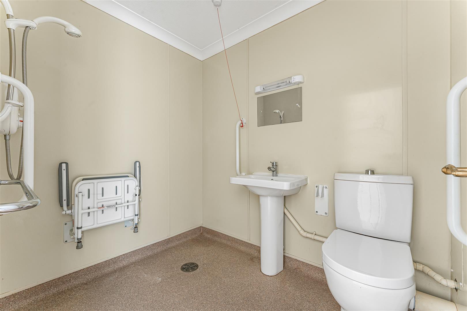 Property Image 1d0ca11f-6e6e-4f6e-b079-9e899b8033a9