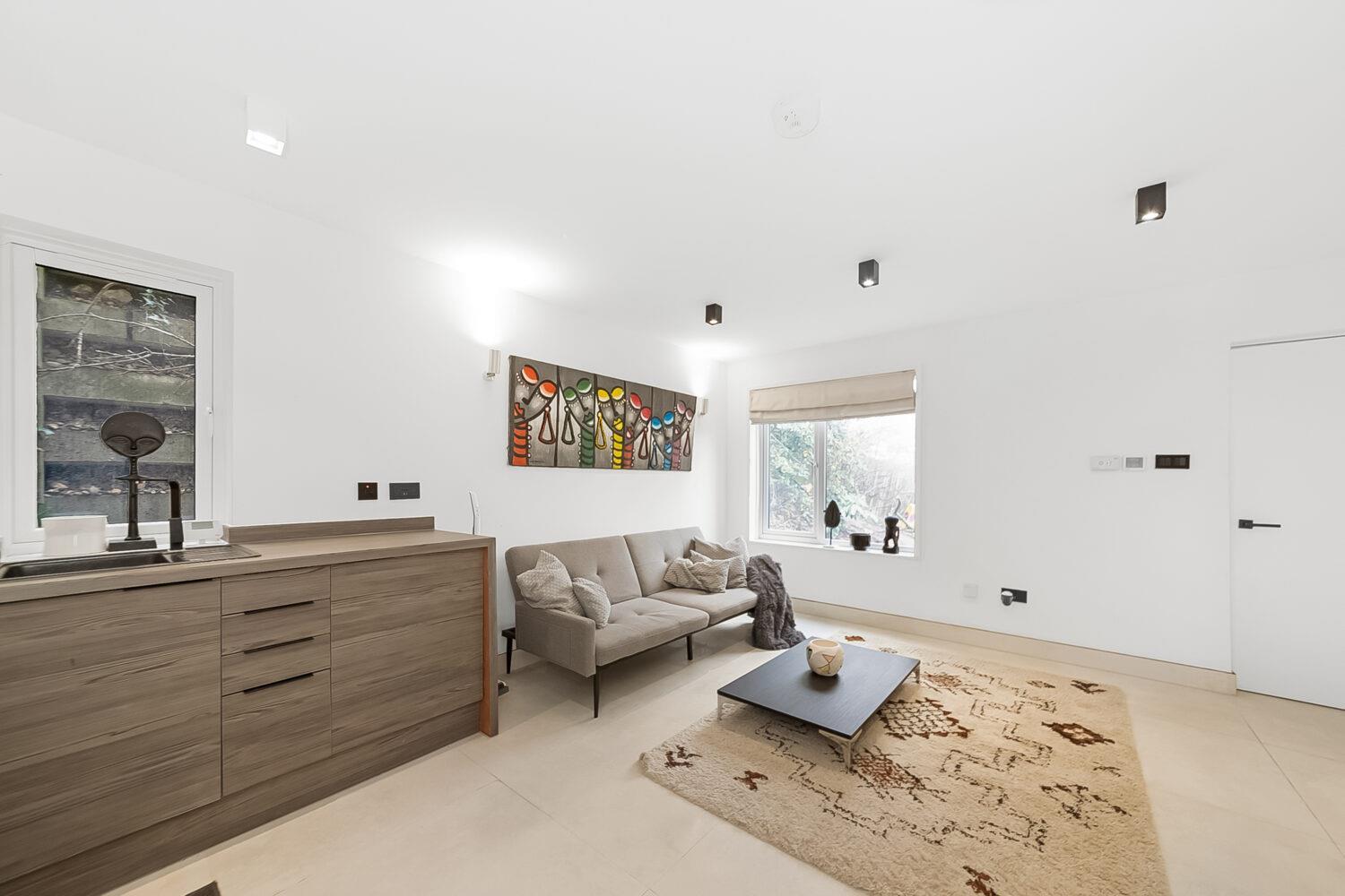 Property Image 1d1aaa17-40ff-423a-bd7f-563a4b0d7e8f