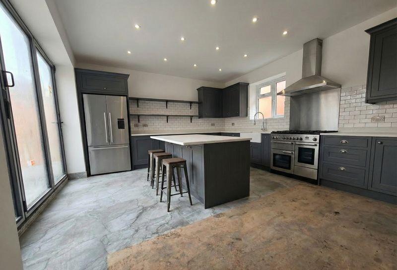 Property Image 1d2349c8-69ec-46ed-86f2-a416f493175f