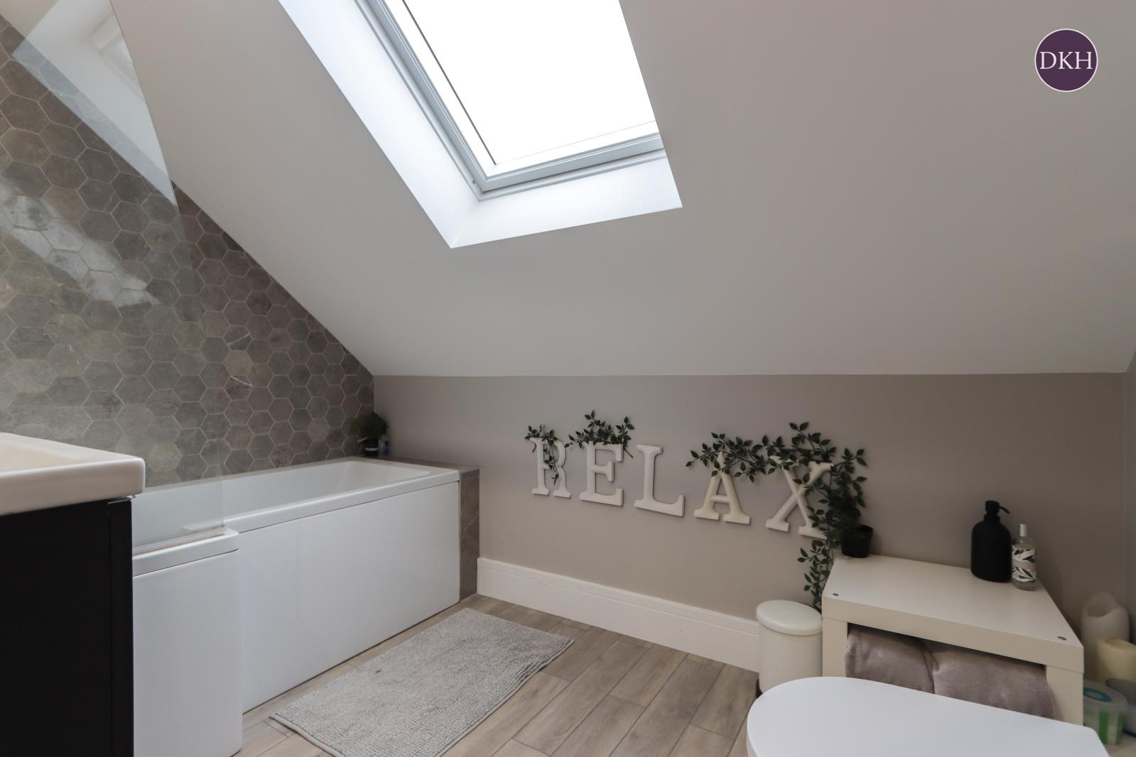 Property Image 1d3af100-ae8f-4bbd-b07c-b89174aa8611