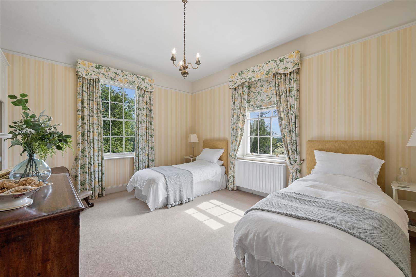 Property Image 1d4a291b-8868-4552-8f49-74c8edbfabe1