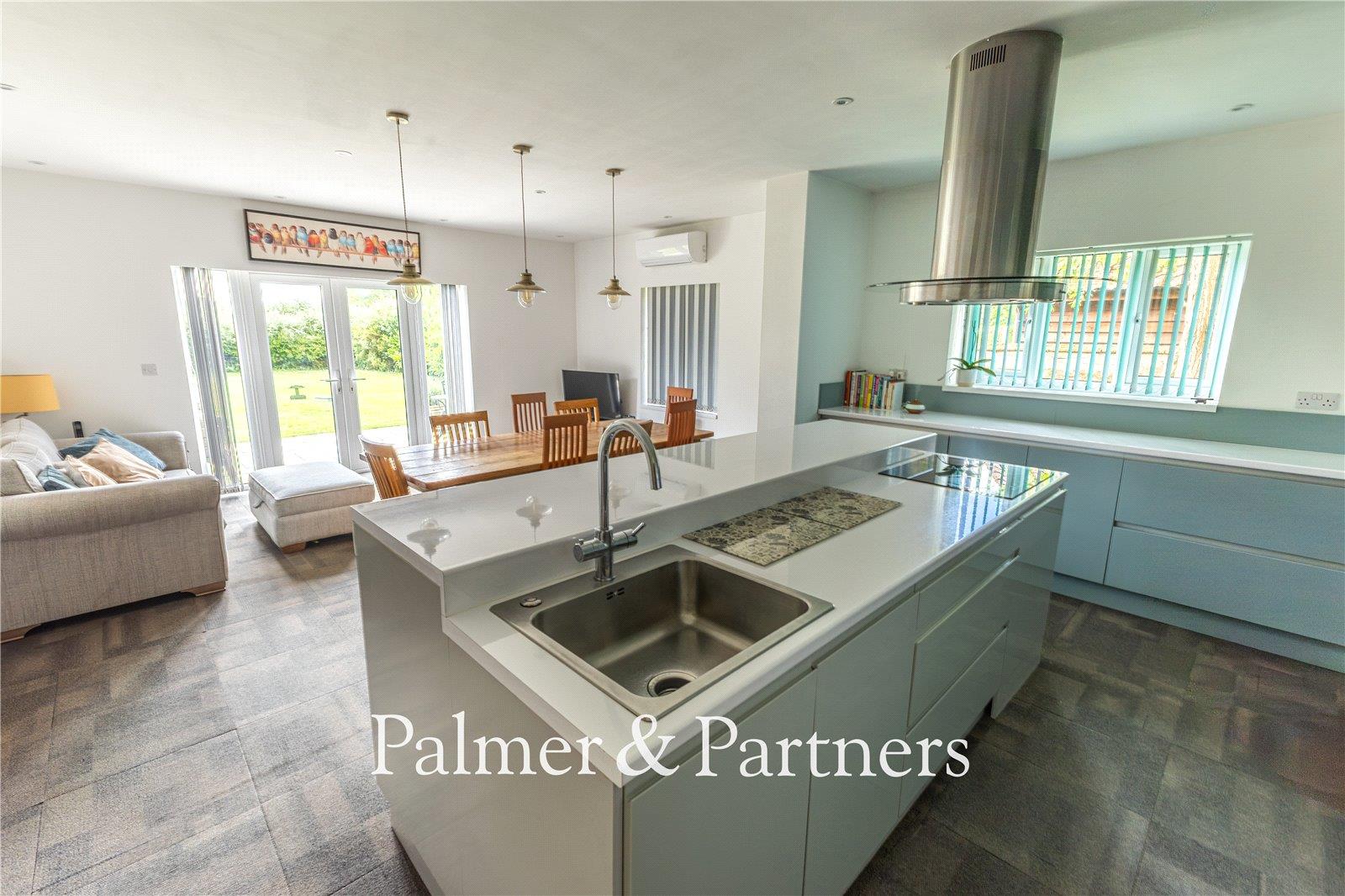 Property Image 1d62070e-93ff-434e-a573-72f3a86915e2