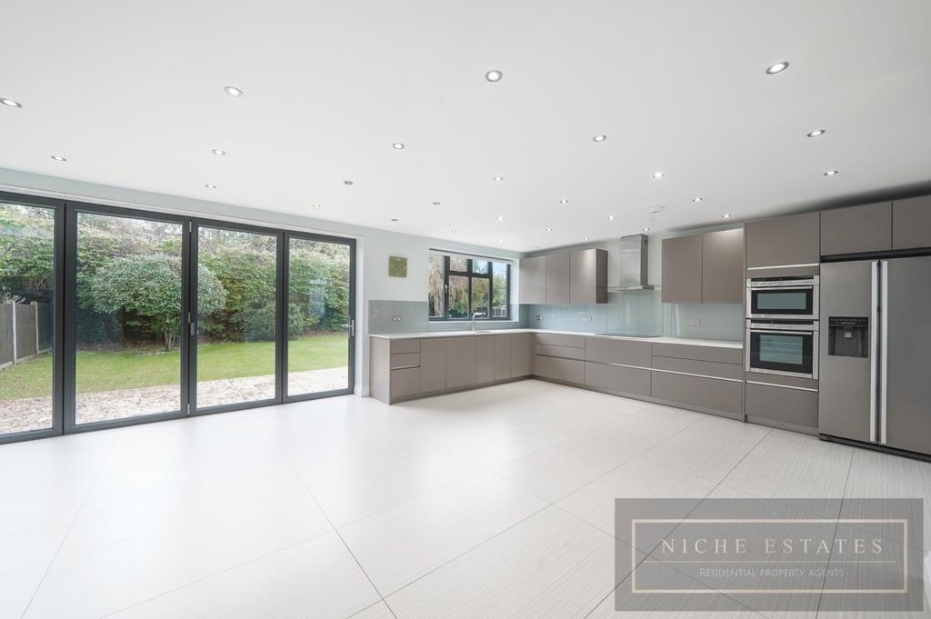 Property Image 1d66c08d-d0fd-4e74-8309-7d0d2b4a30f4