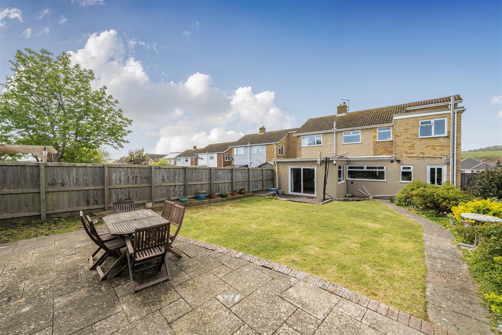 Property Image 1d6702c4-4ea5-4e65-a3ef-57e00d6a416f