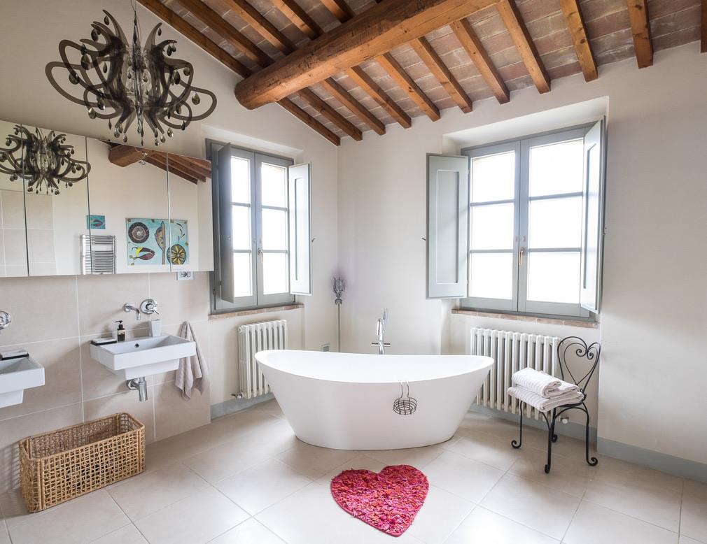 Property Image 1d7179d2-4bd5-462e-ae17-1a7a5f7275c2