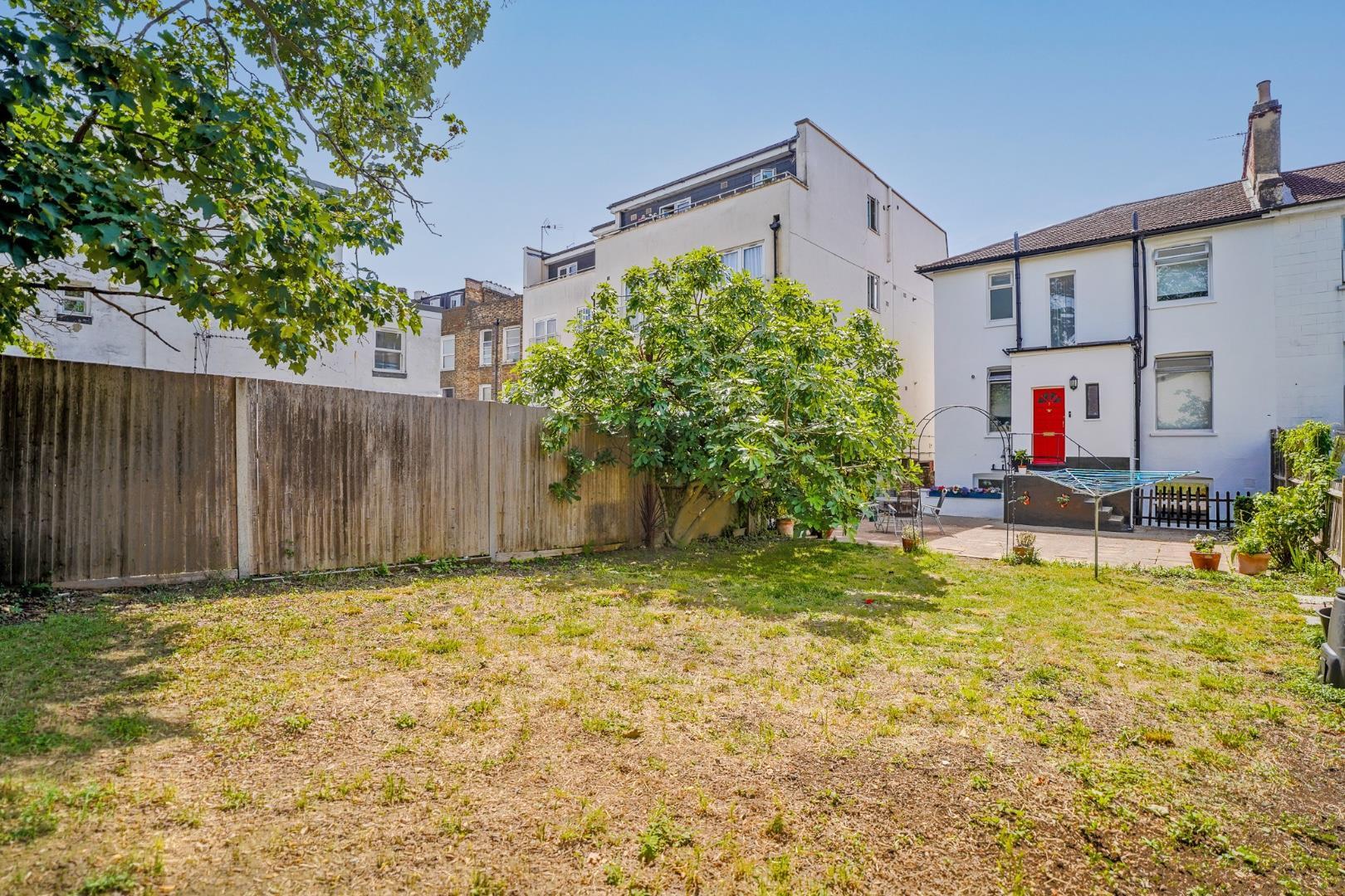 Property Image 1d79150a-3460-448f-9359-f061932175d3