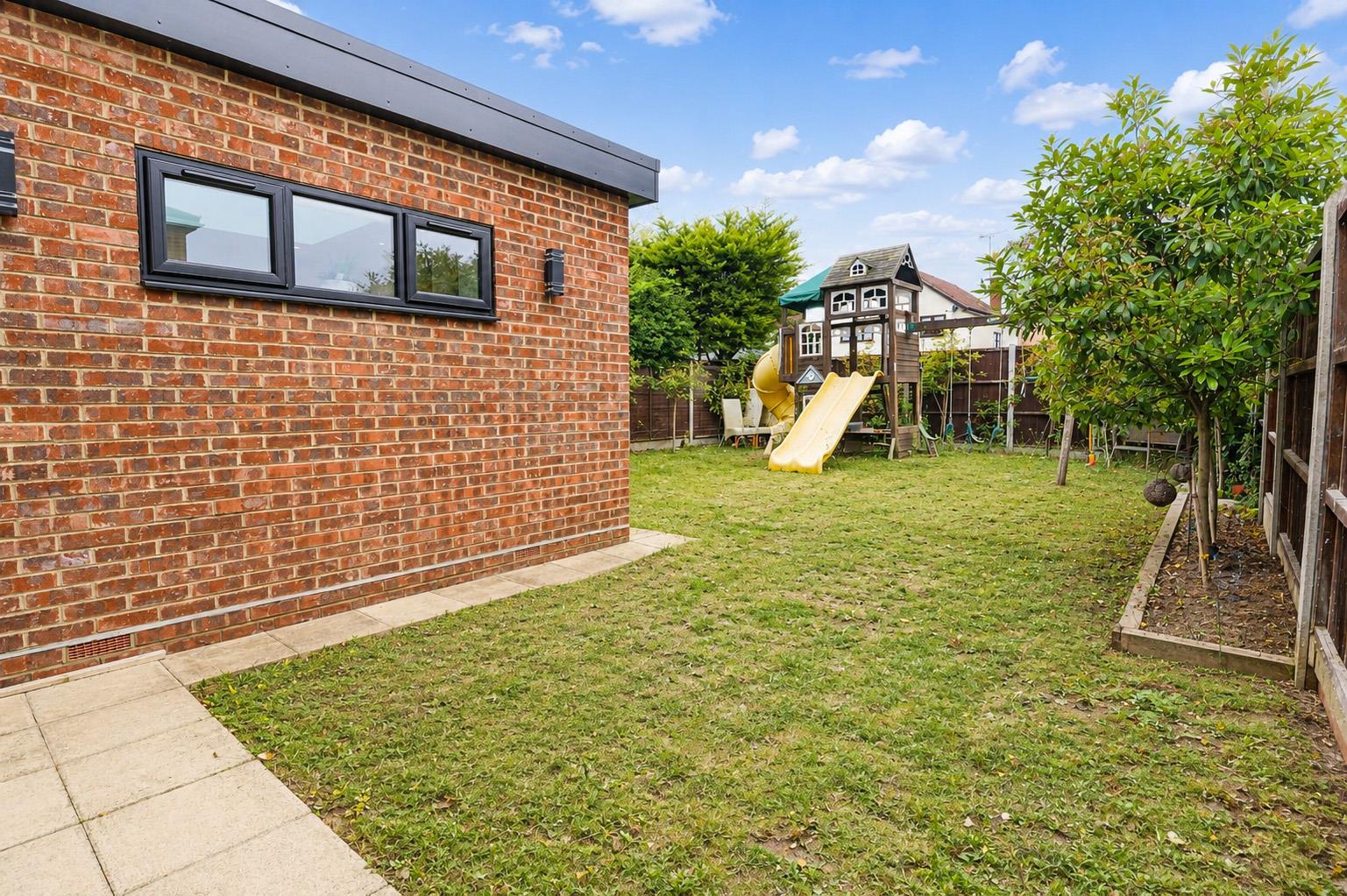 Property Image 1d94290e-c76b-4eed-b3e6-34c04b58cd2f
