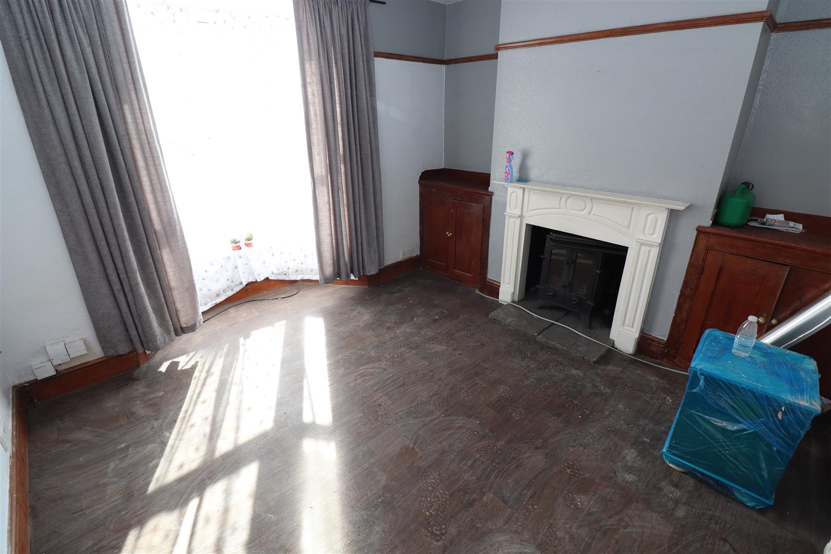 Property Image 1d9c374e-c2df-47f8-bdbc-ccd0099edc05