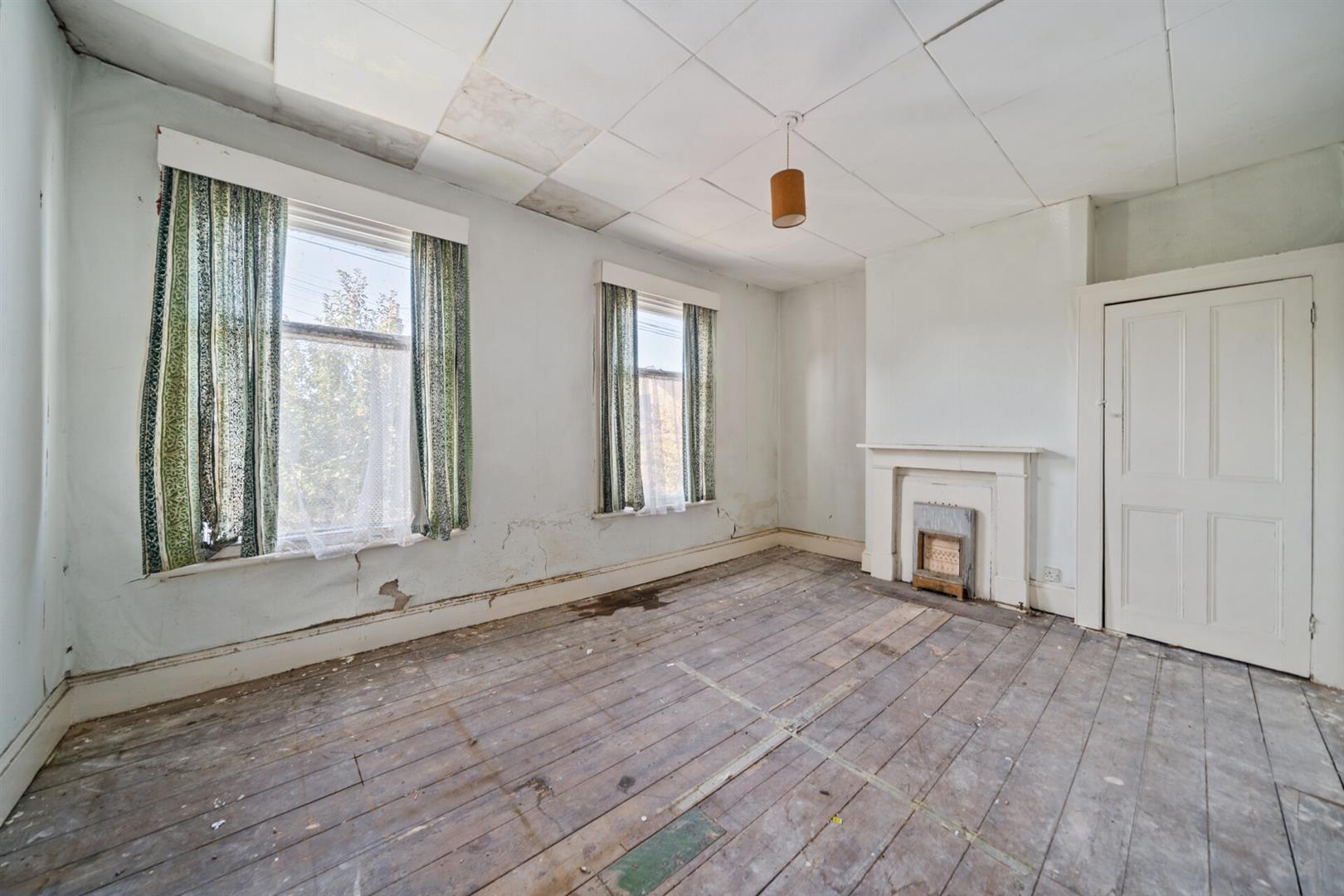 Property Image 1da86004-49a0-44ed-b10c-a147cff1e96e