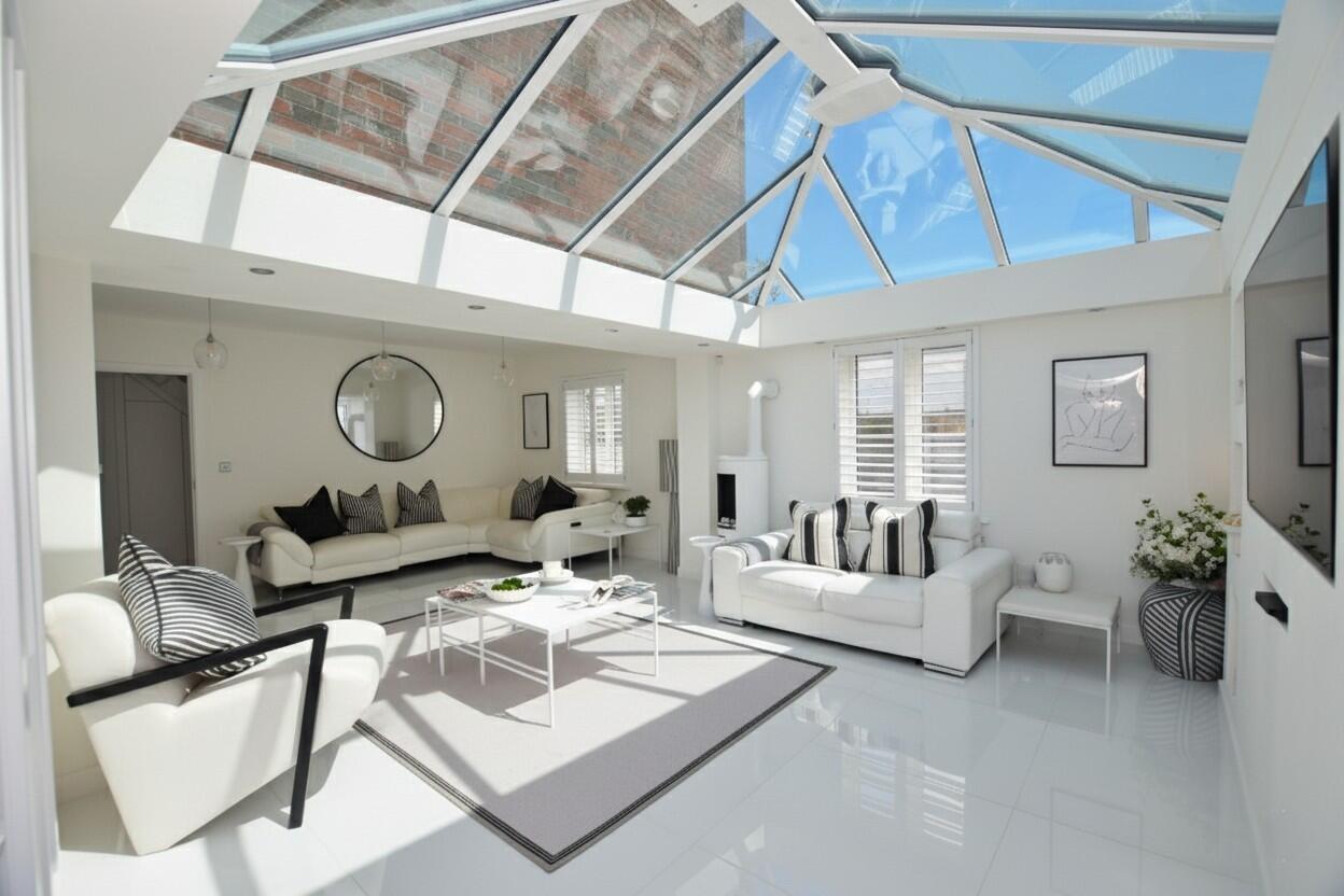 Property Image 1db70051-732e-4706-8e1a-7b235ad642b5