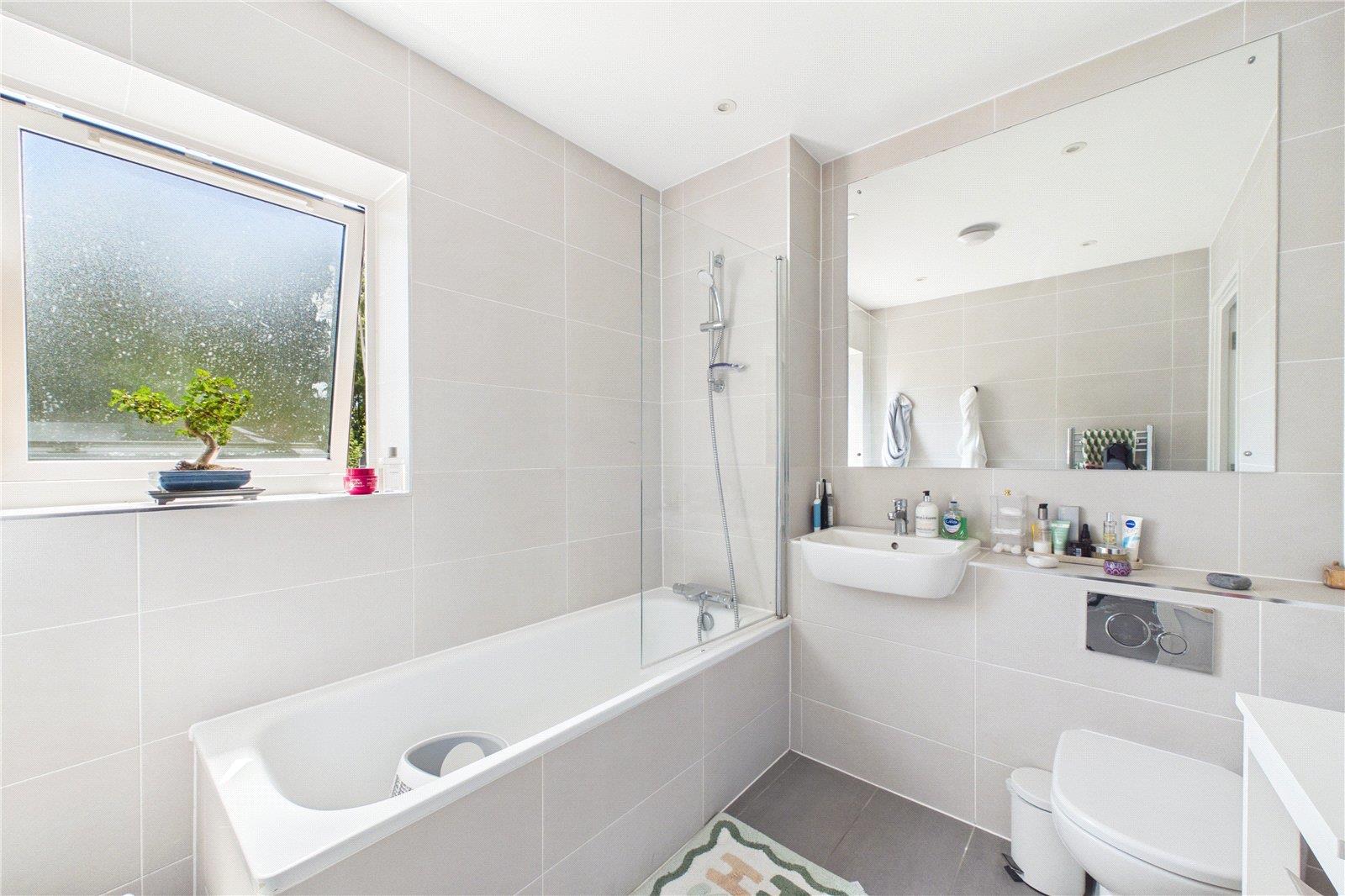 Property Image 1dbaf00b-1d9e-46e5-8f3b-3ce6cde39322