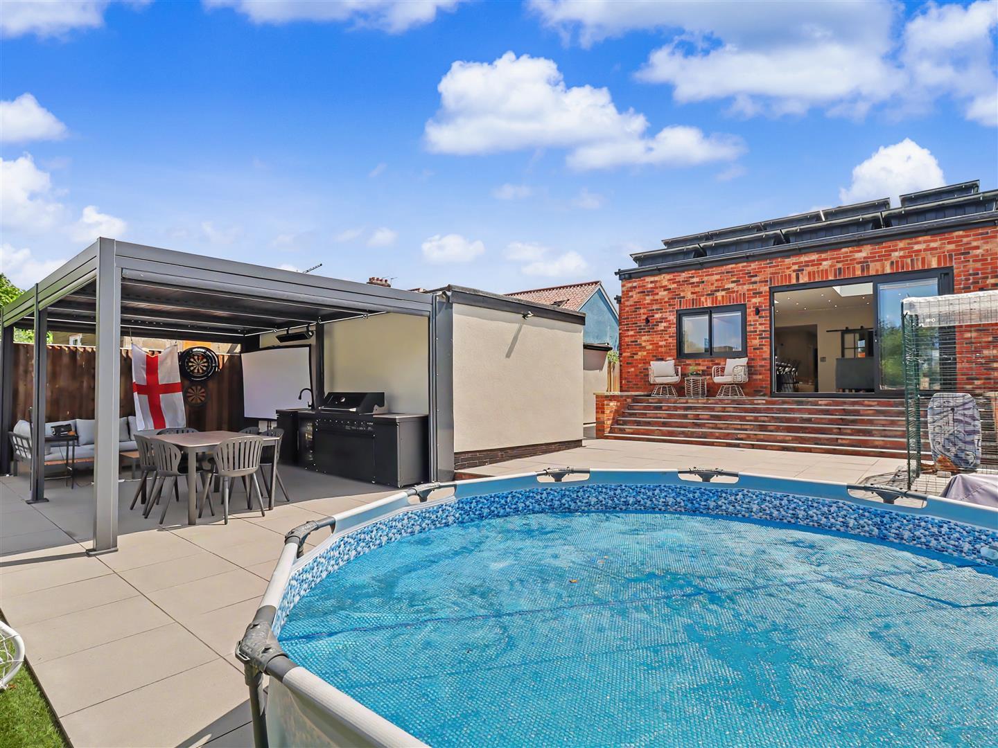 Property Image 1dbf6d5c-e99c-46e5-8518-b29c55652494