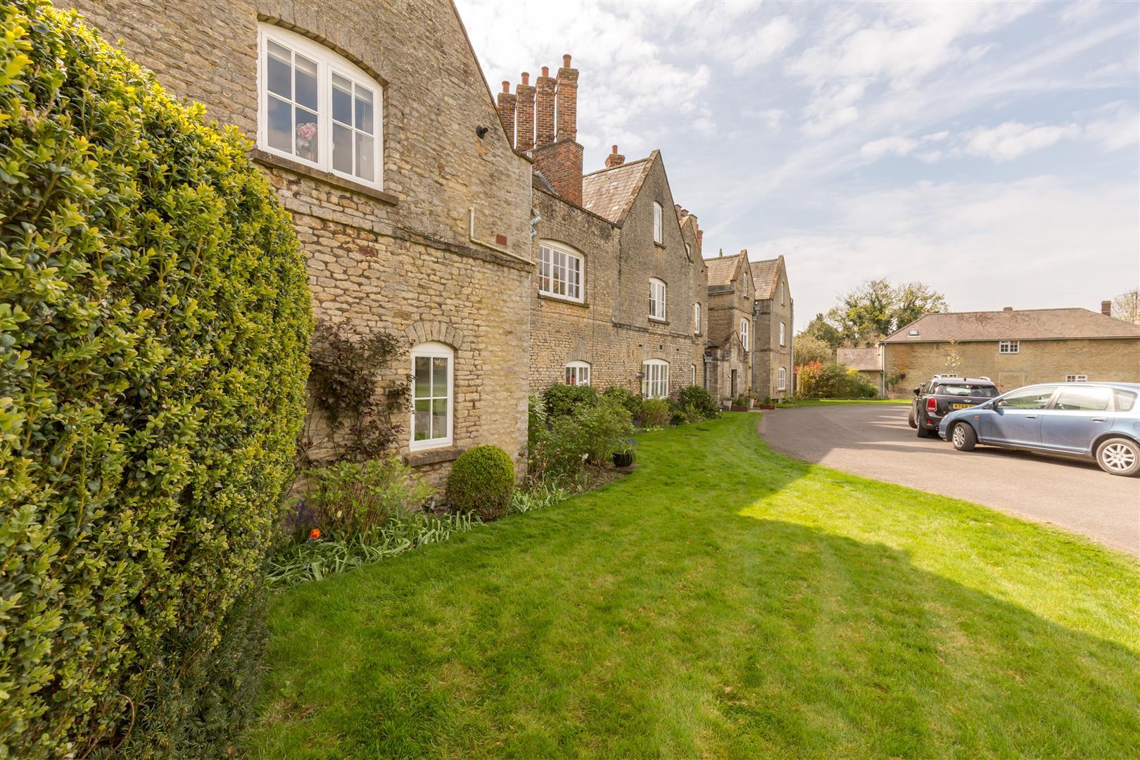 Property Image 1dc25a24-72d9-4ec5-a7aa-2bae3a4f1d18