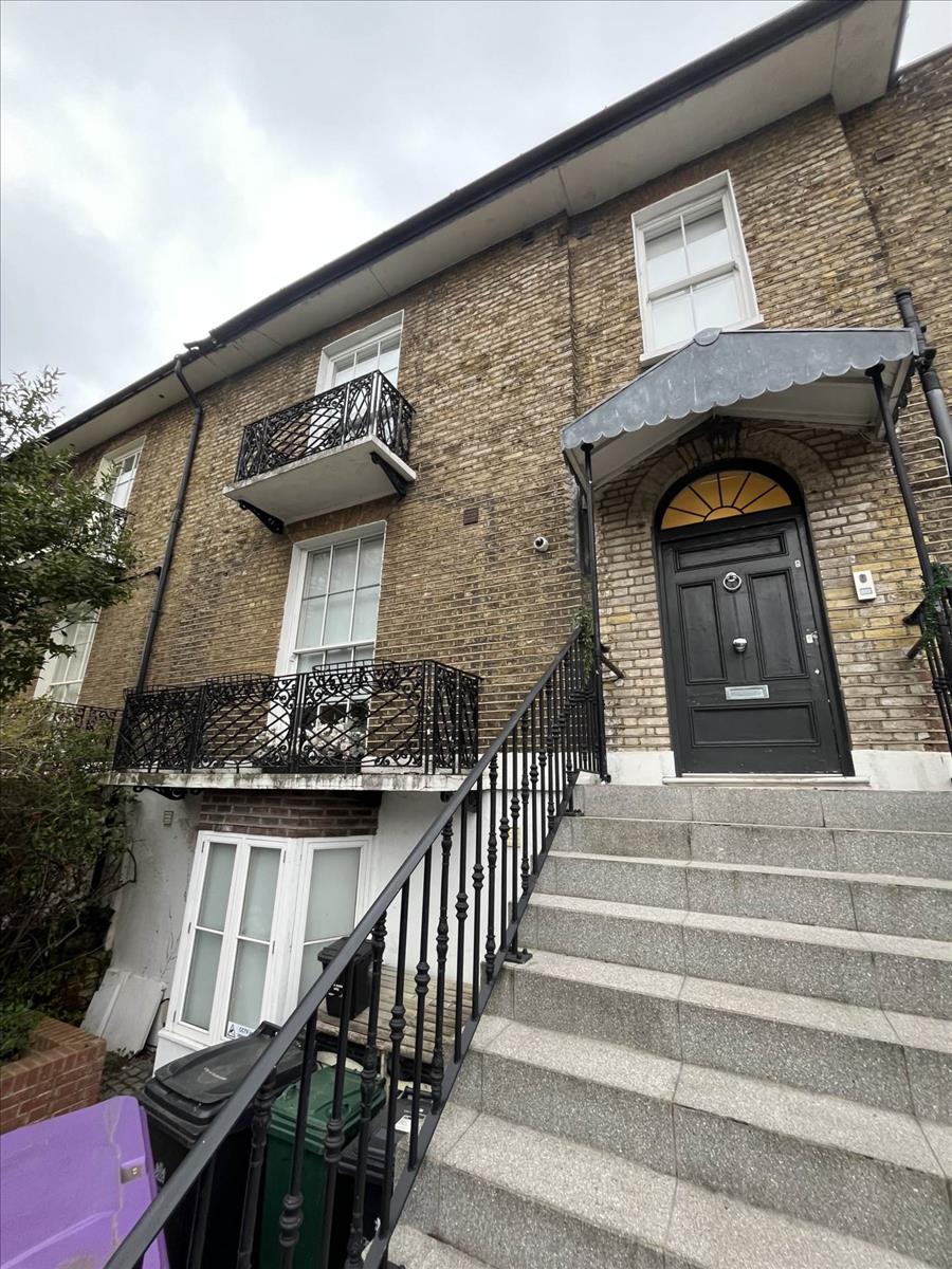 Property Image 1dc97e7f-1292-4cdb-9c7c-3967b8e933f3