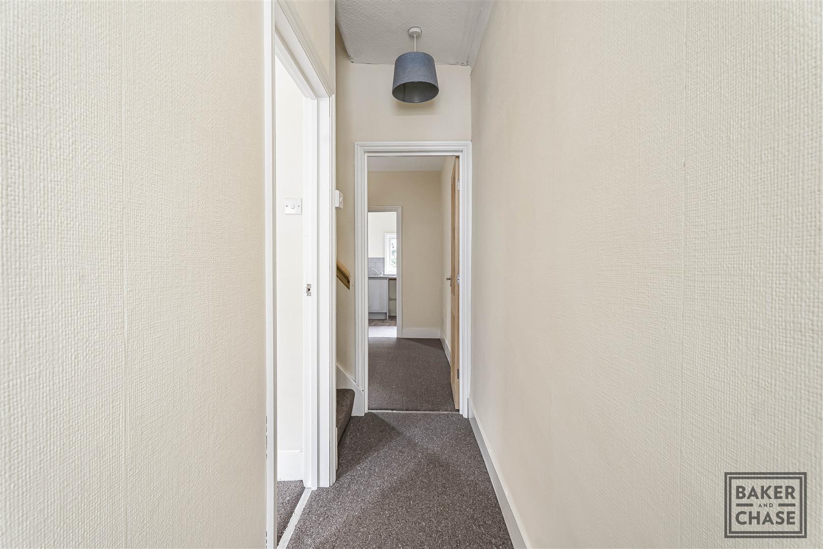 Property Image 1df3b3e8-9648-4329-8b43-0f1e5b4307aa