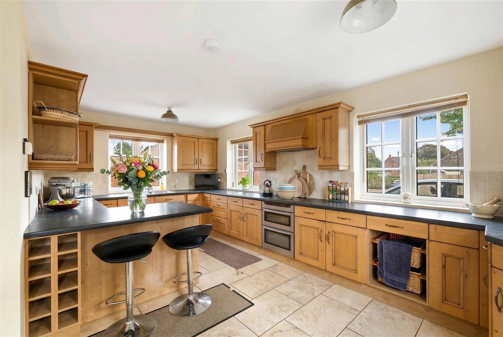 Property Image 1e058189-d4ca-4501-9900-d9f0b72537de