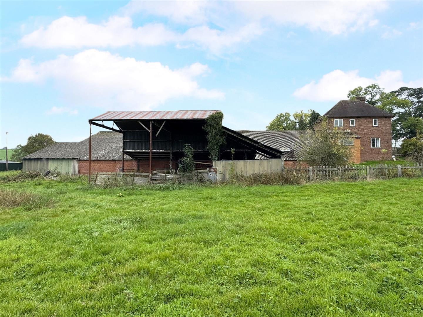 Property Image 1e137f27-adb0-457e-886d-dd415a4c10d0