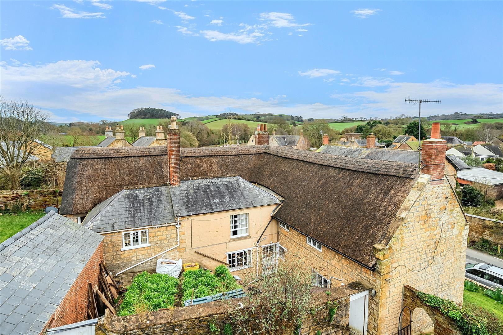 Property Image 1e2c22a6-2aa2-423d-a1d2-2ac2d3a8dfb0