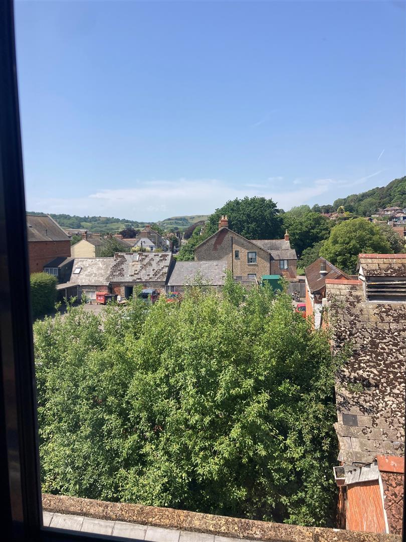 Property Image 1e2cd506-c37f-49a1-8861-b58368427d7c