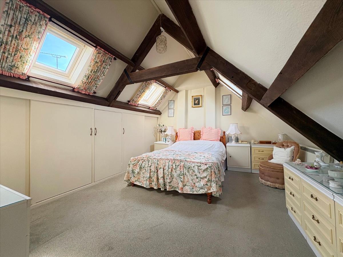 Property Image 1e30d102-1ac1-40bc-9160-c8db4b02feae