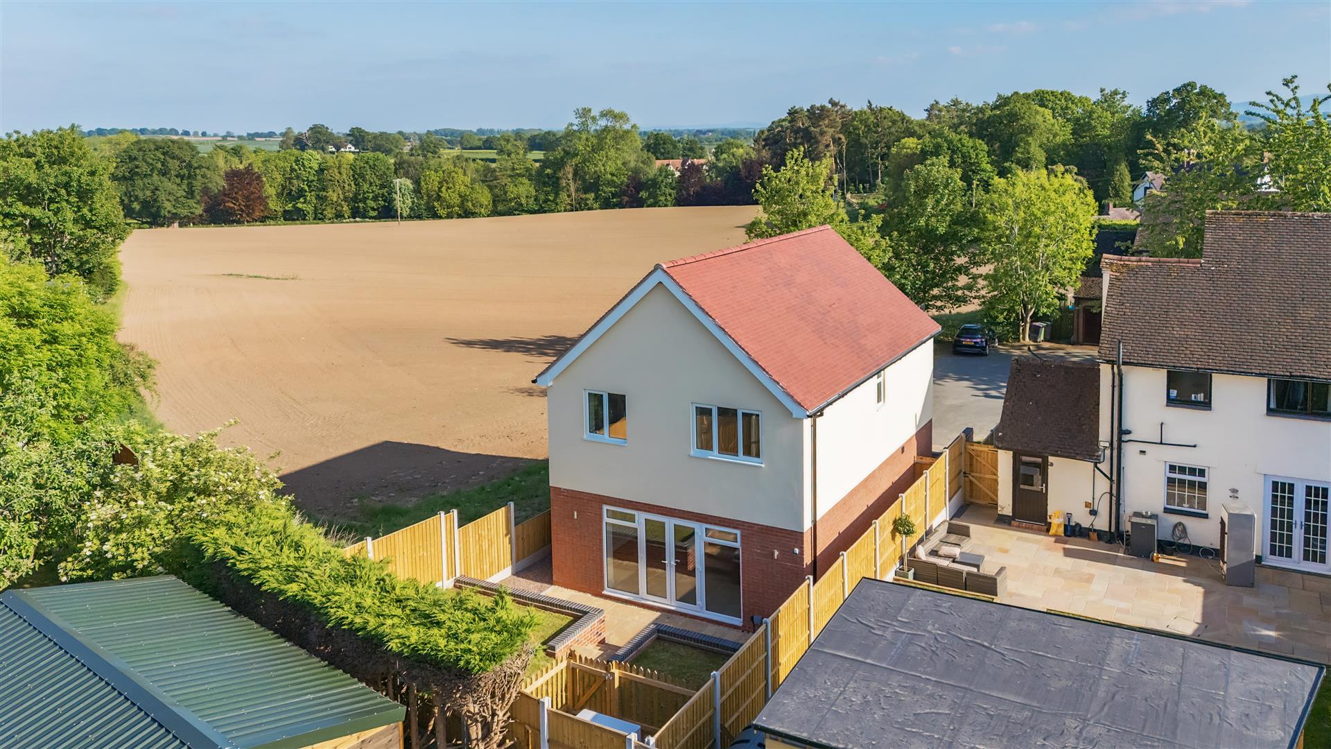 Property Image 1e4e77d3-bc91-4be2-8dbd-77000ad52d2d