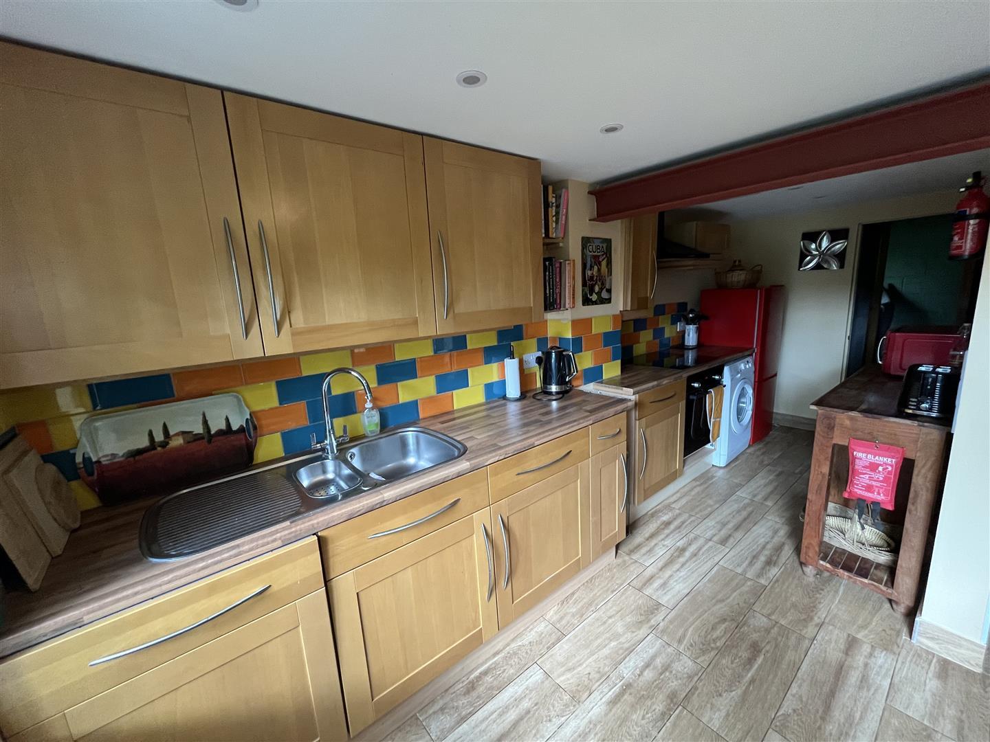 Property Image 1e530c9e-f0e5-4d75-9470-9501f5b13b48