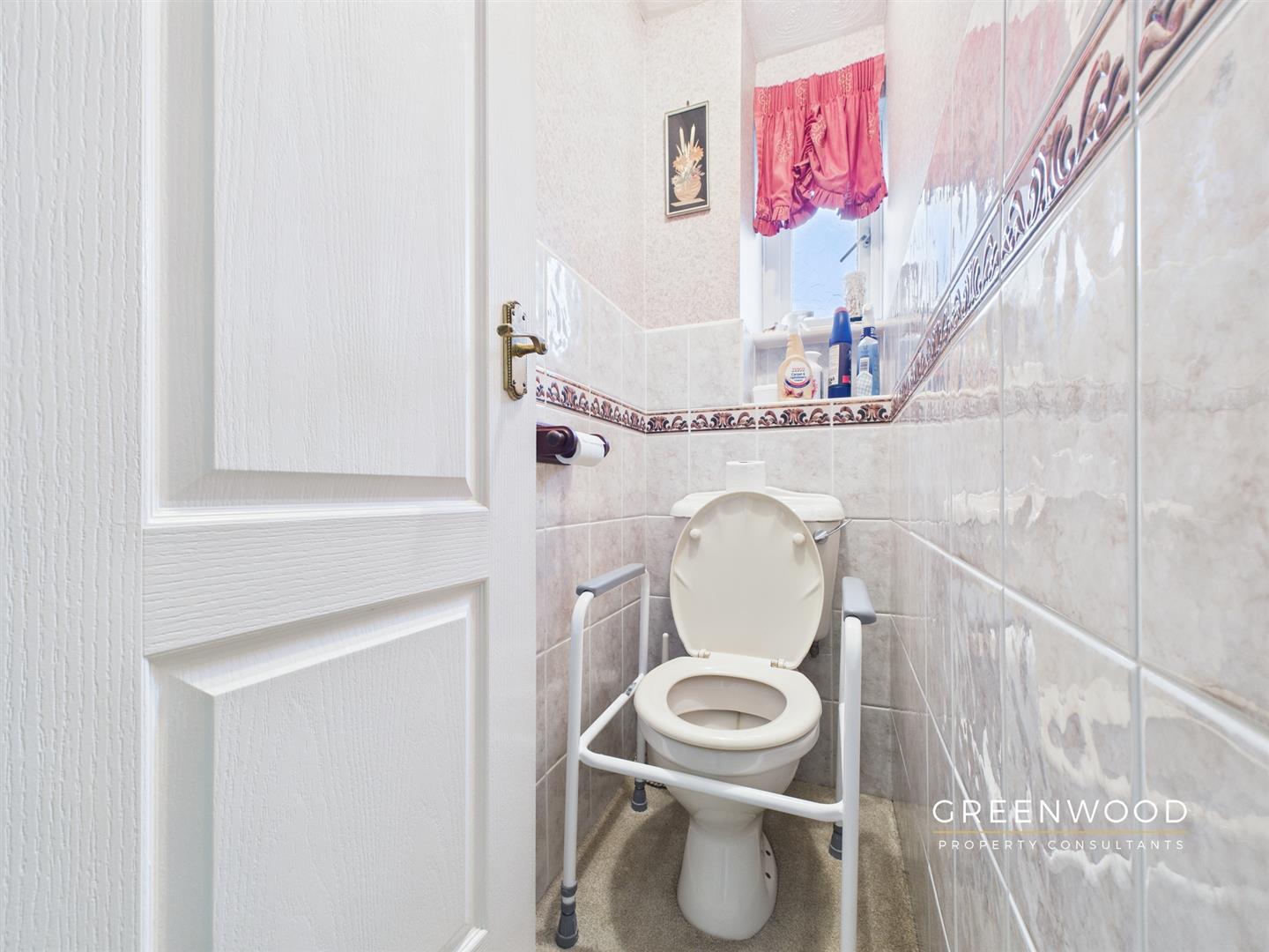 Property Image 1e65ed45-85a5-4ab1-acd8-945c0c3a7f1e