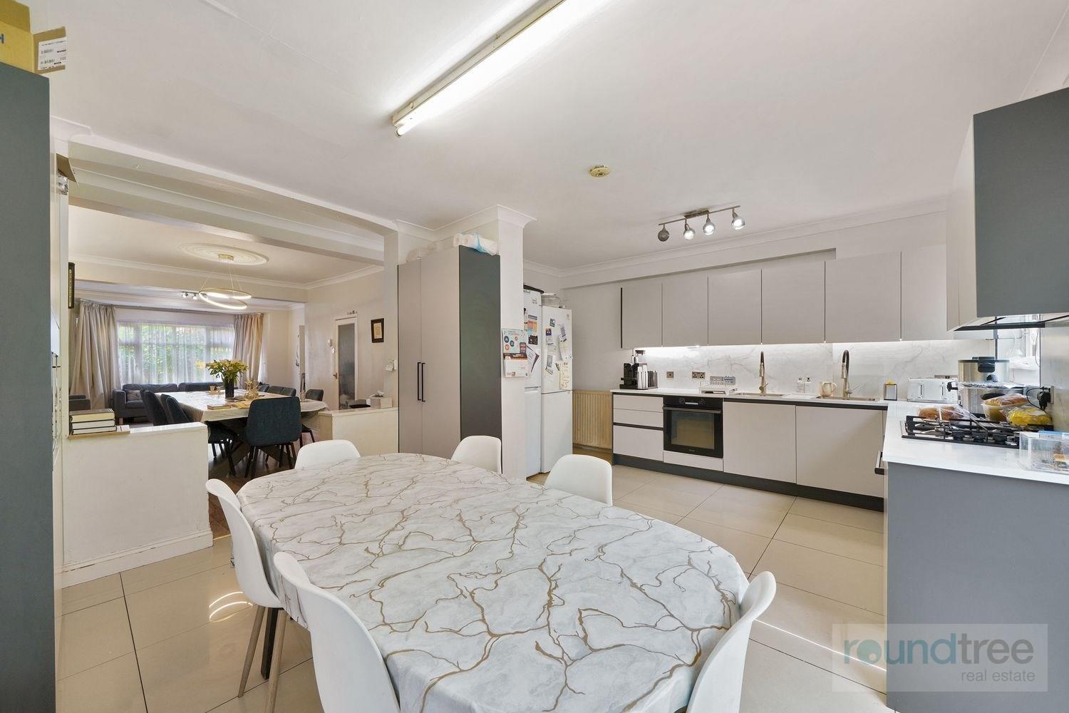 Property Image 1e840996-1a11-494f-b282-57143070774d