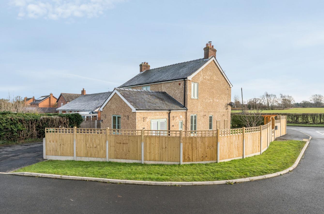 Property Image 1e8e76d7-dd3f-4c58-85eb-46149642360e