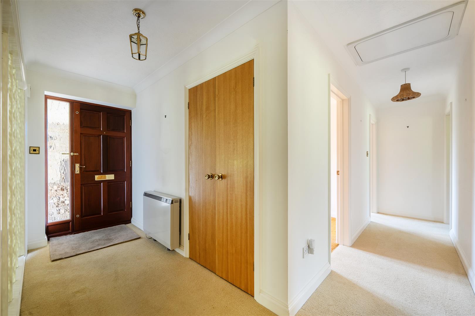 Property Image 1e9340b1-ea4f-40ec-aa2c-a72346761e59