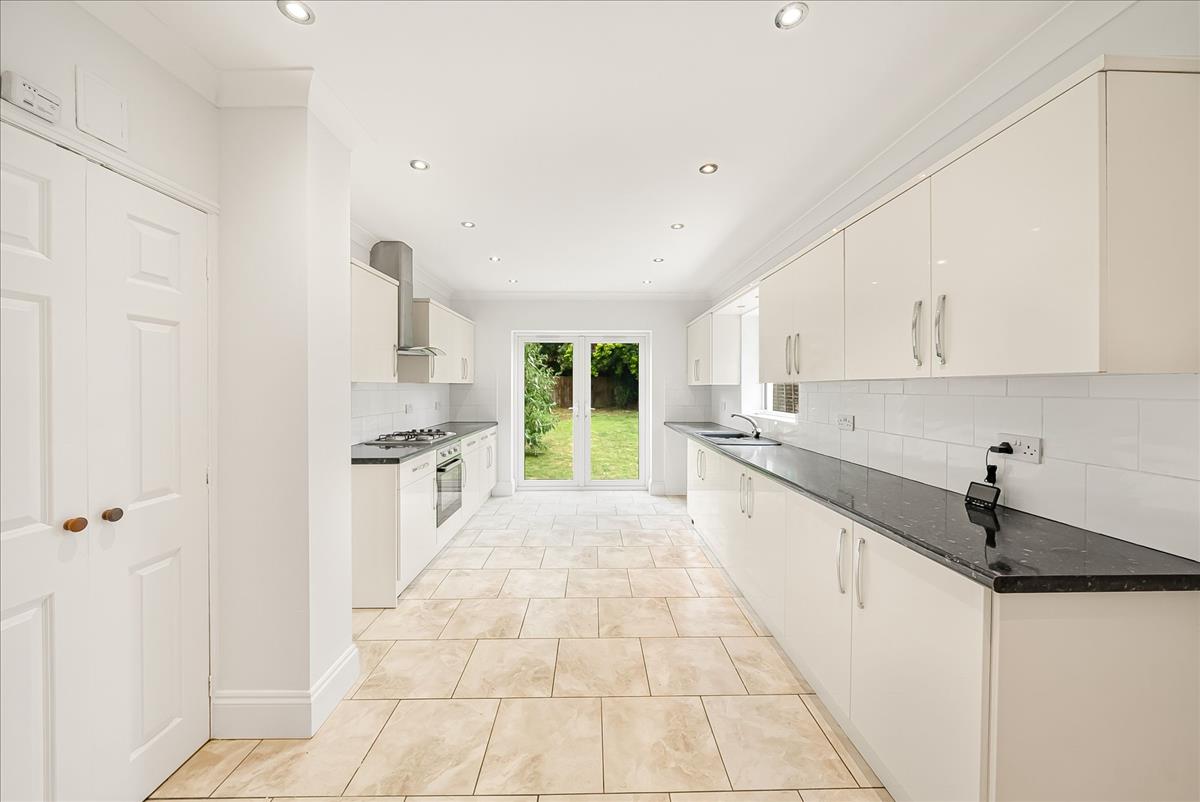 Property Image 1e990f51-cb41-4a3b-92a2-29a7dbc08527