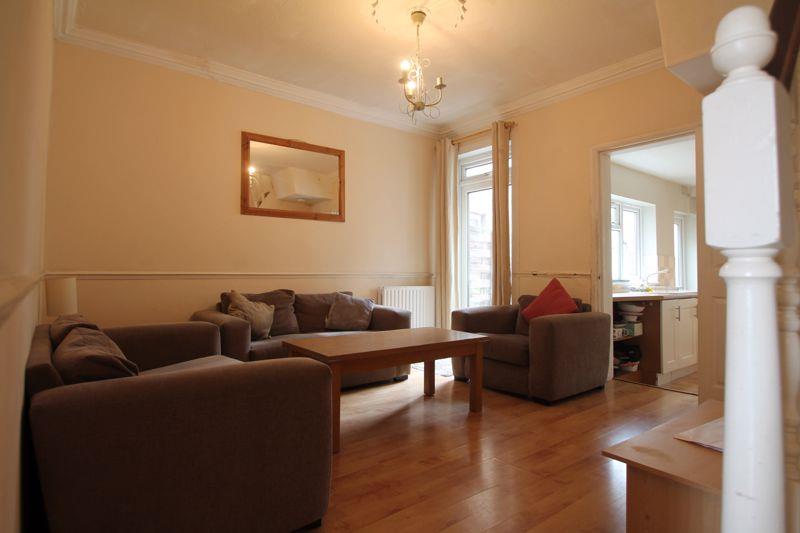 Property Image 1e9d53e2-5f51-4923-9c8b-b6cc06c0d47e