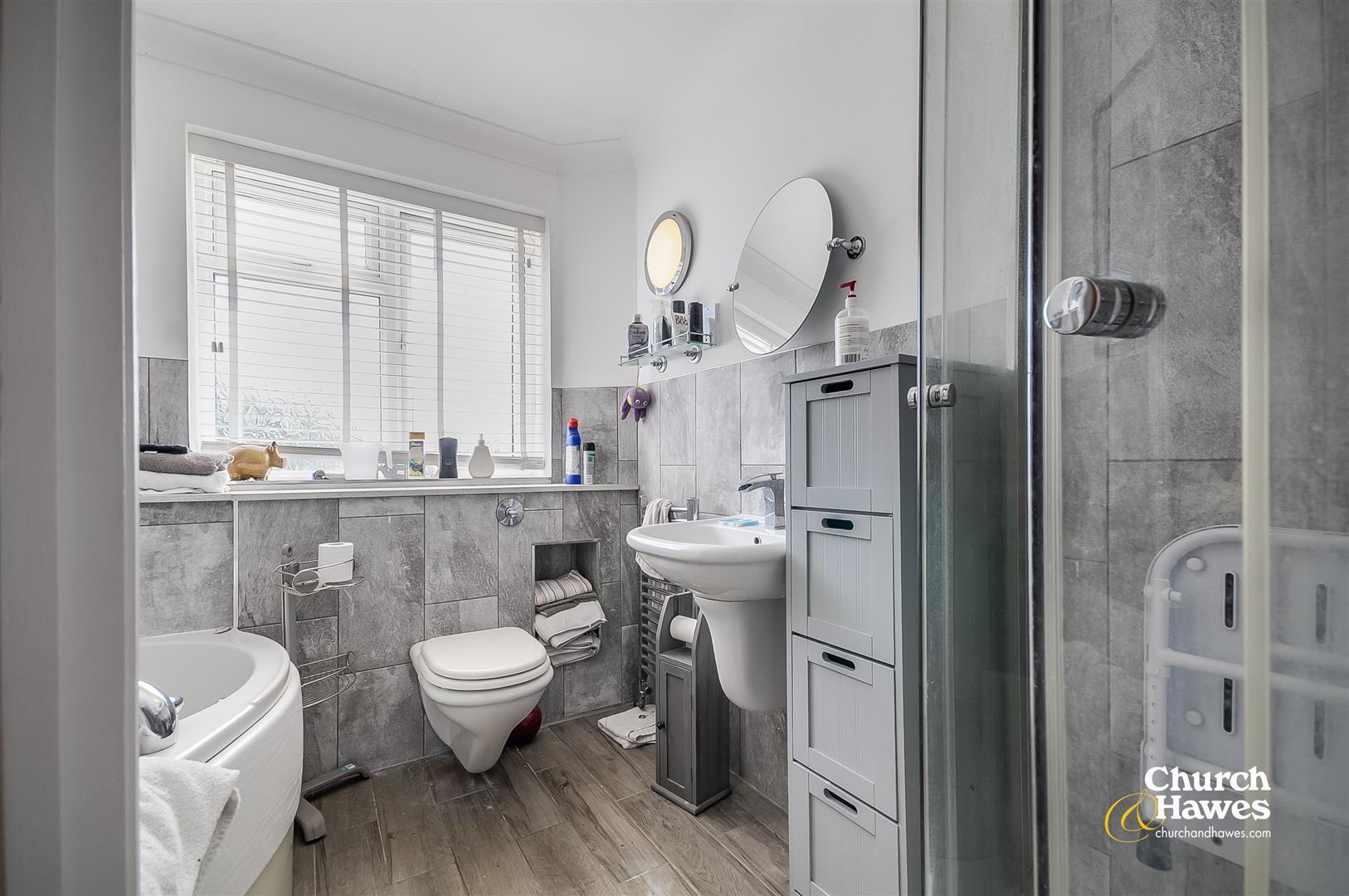 Property Image 1e9e82aa-8f74-4888-b1b9-4fb33606a8fe