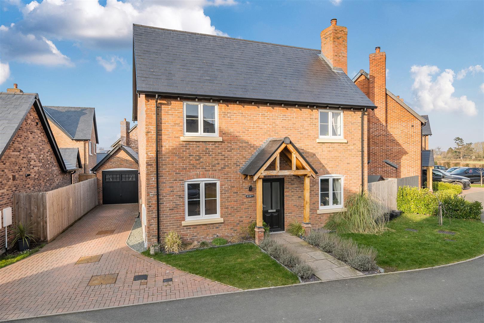 Property Image 1ea70935-b281-4c48-8e4d-f0a23a78ae42