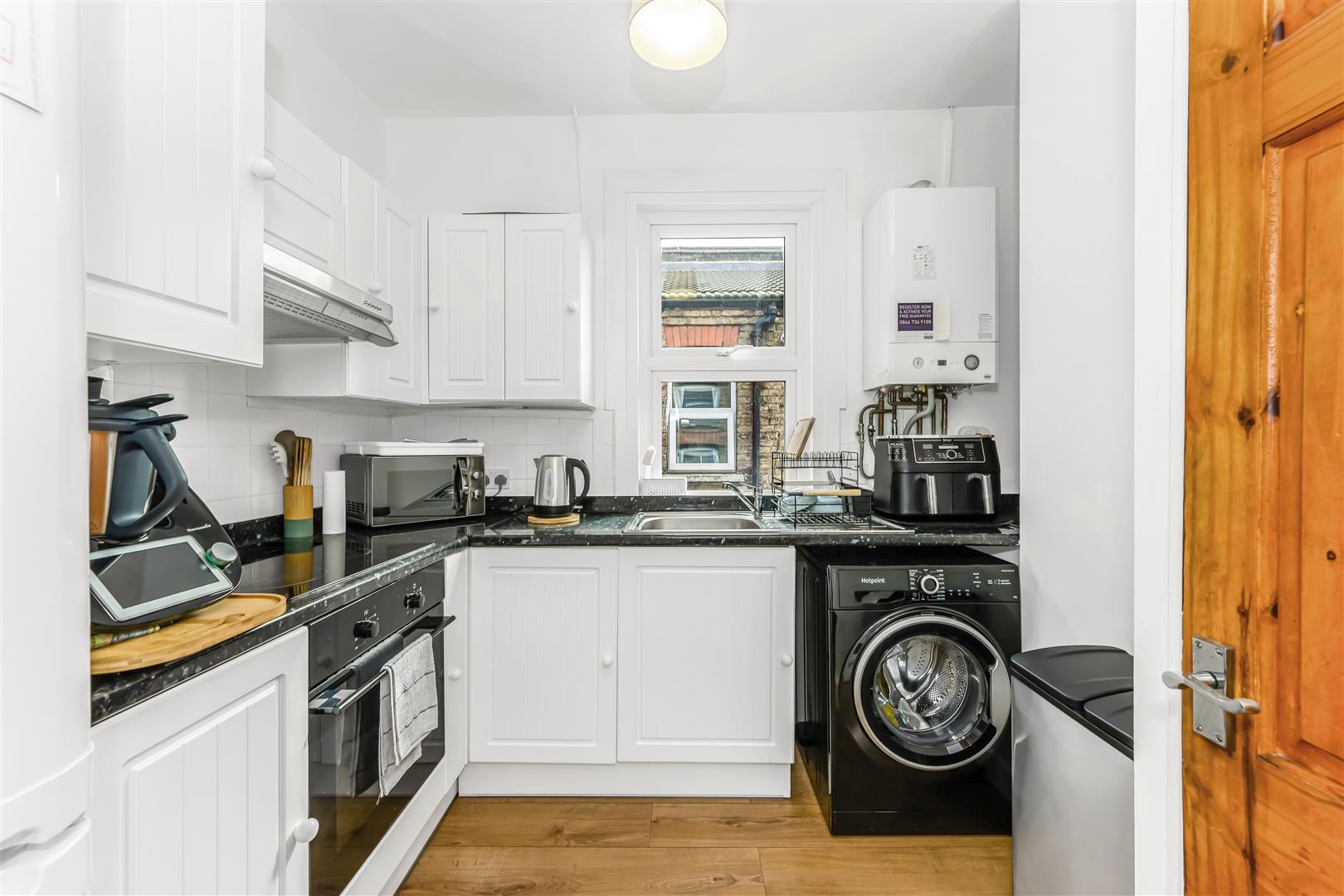 Property Image 1eb8abb5-ea15-4dfe-9d20-7ce44e4d6e81