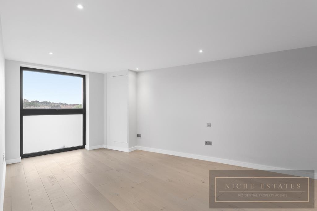 Property Image 1ebbd449-796b-41c0-8eb4-5495185be2a9