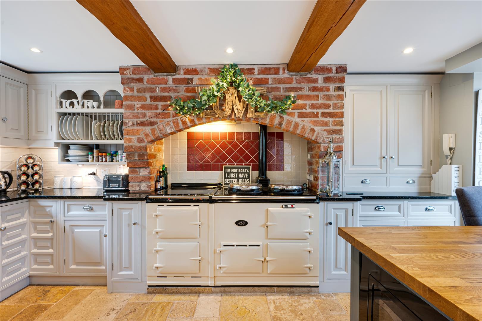 Property Image 1ec171d0-704a-4733-bf78-b8b20350e3bc
