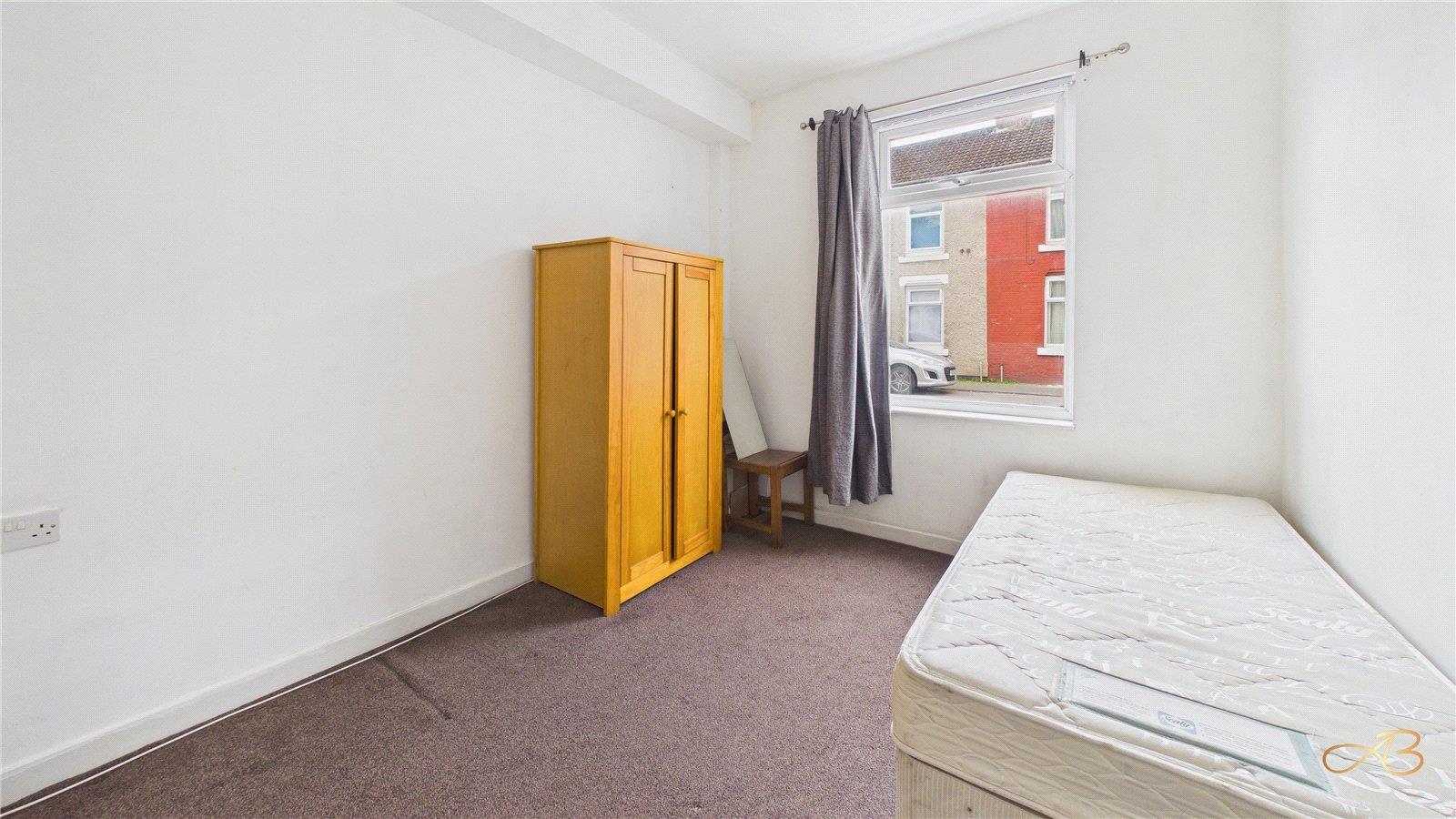 Property Image 1ec3c2da-2bdc-40c4-bafb-abaaec386945