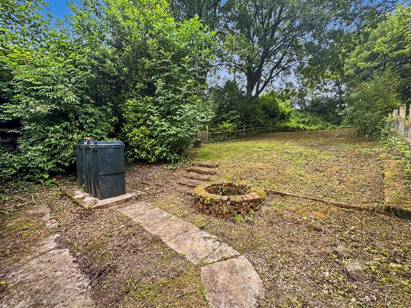 Property Image 1ec58542-d35d-4eeb-80f9-31f6f66930cb