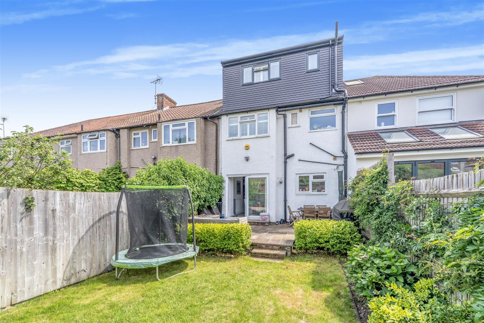 Property Image 1ec983f4-5845-486c-8cdd-6f7695a5ad68