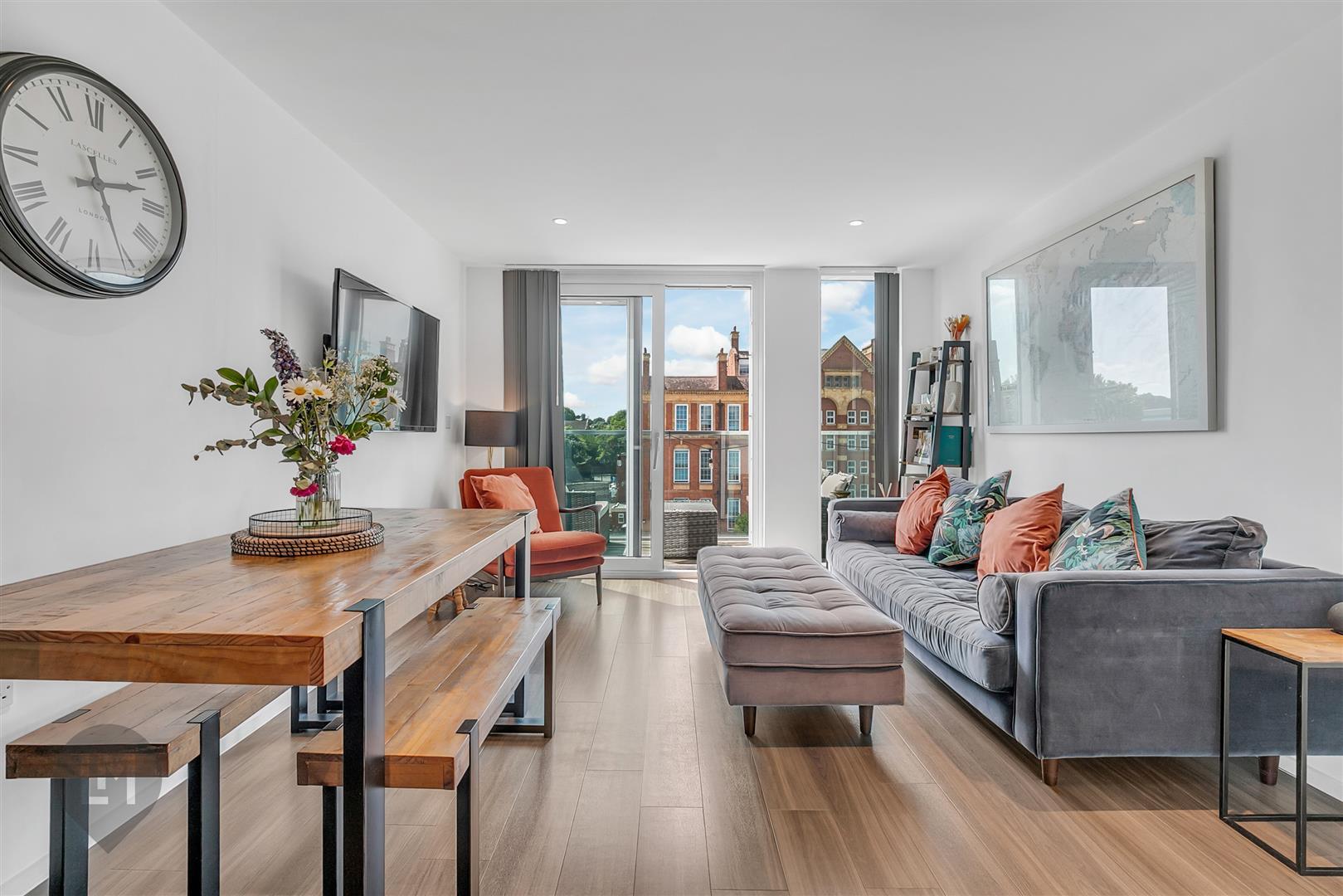 Property Image 1ed98a99-a707-4b48-bc77-e595d78de2f9