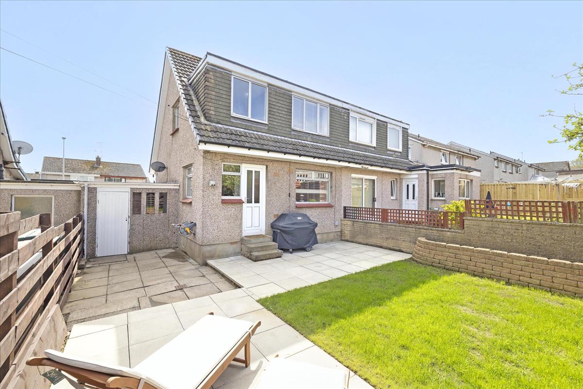 Property Image 1ee3daad-fb82-43cd-b37f-280aec2b7872
