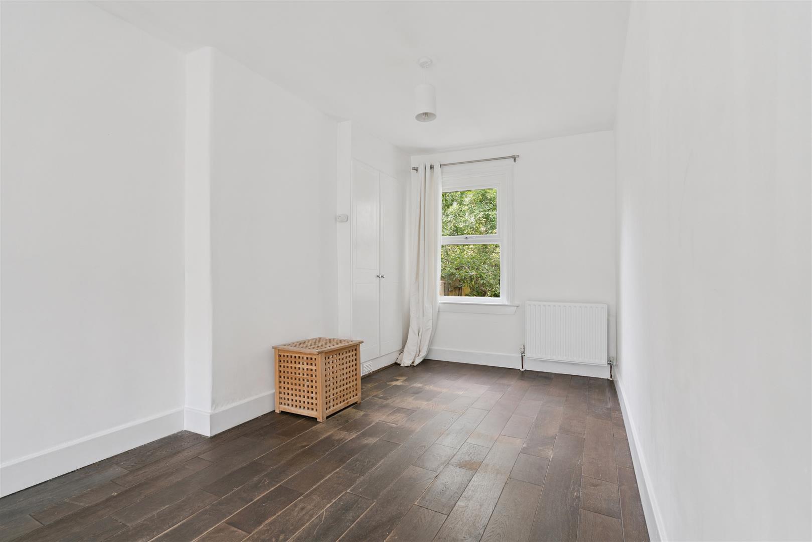 Property Image 1ee7c752-a2d9-4636-939d-a936393d2d06