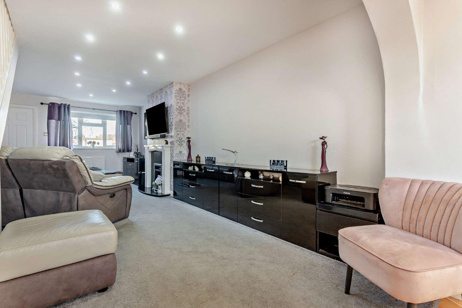 Property Image 1ef66de6-3b51-4853-b4f8-e2302b377fcf