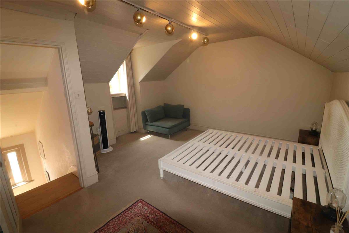 Property Image 1ef7bf1f-262a-4bd1-900c-d782ceb6135d