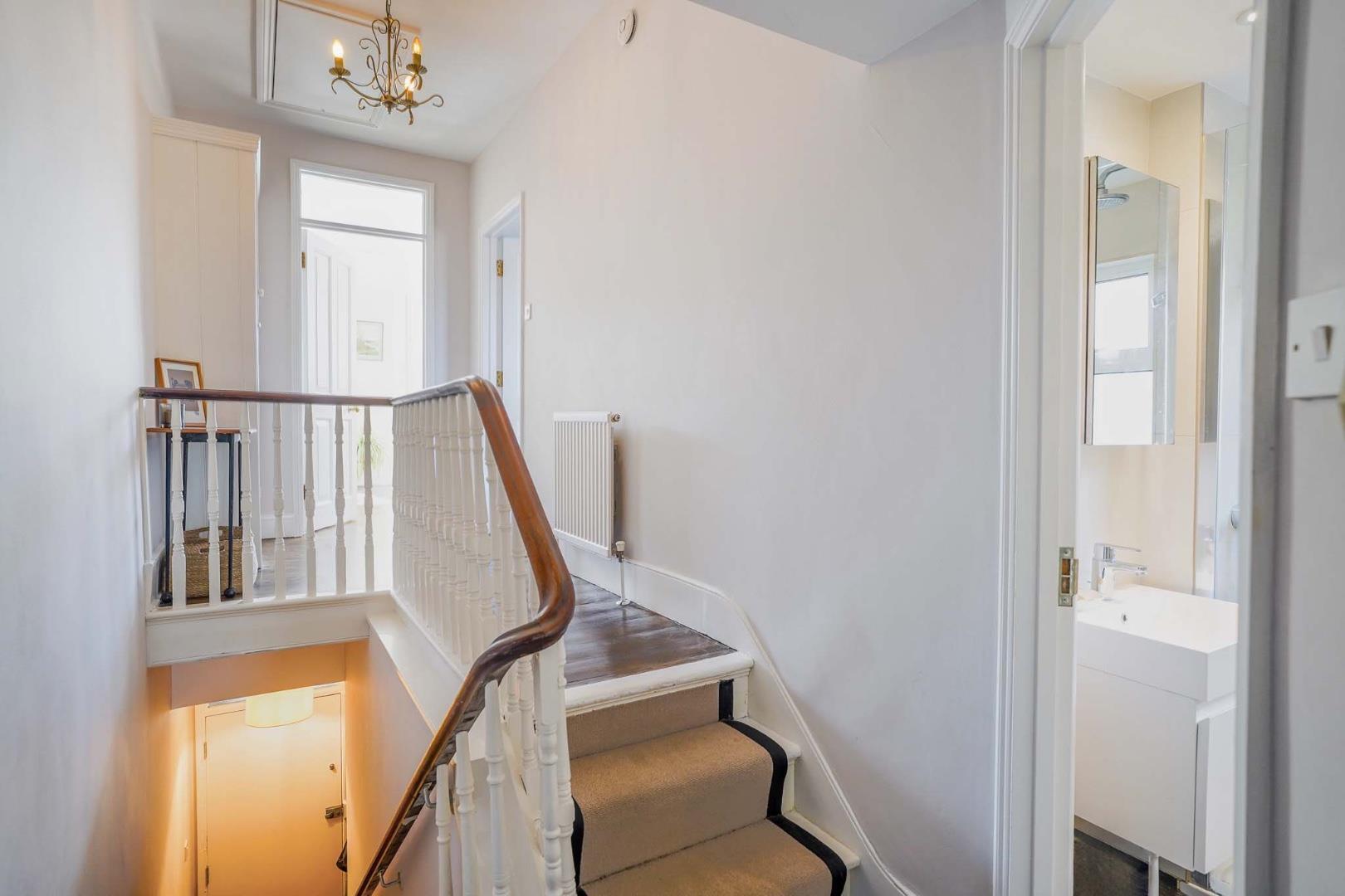 Property Image 1f05eb88-beef-4ed2-b785-9c3818957dba