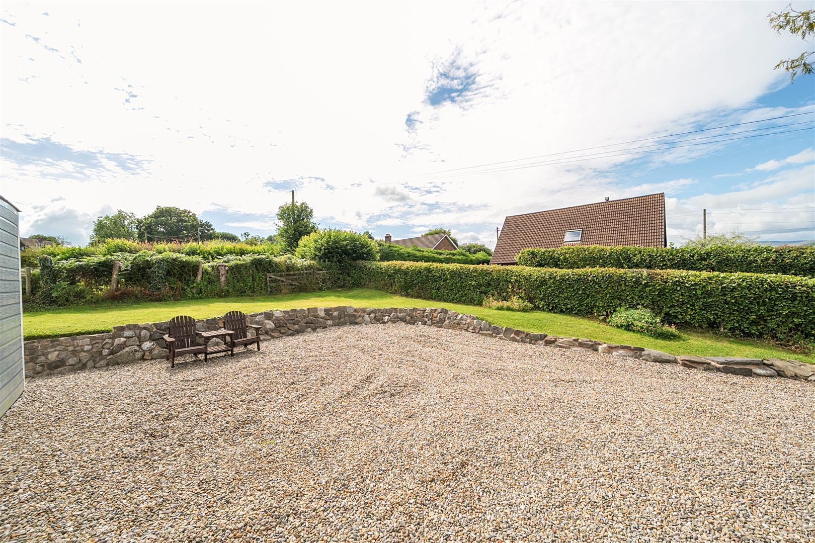 Property Image 1f2ecf75-9baa-48f7-8d0b-7cbcb01cfc34