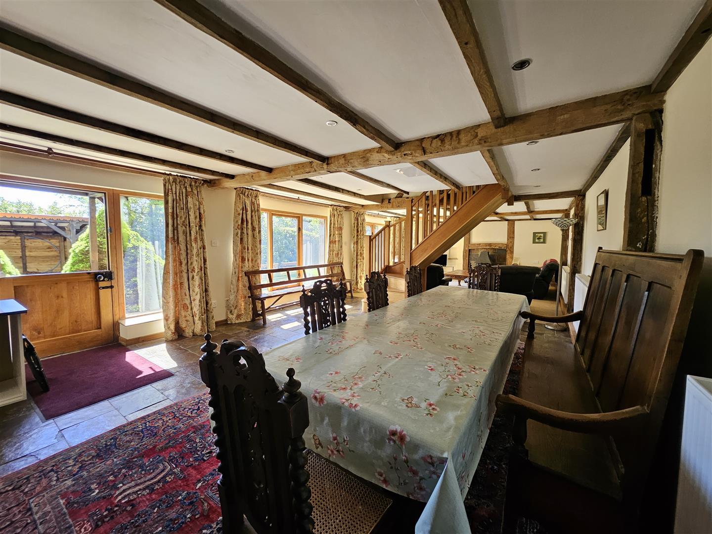 Property Image 1f34d343-5c1e-458b-b0ec-2f70ef5c0b1b