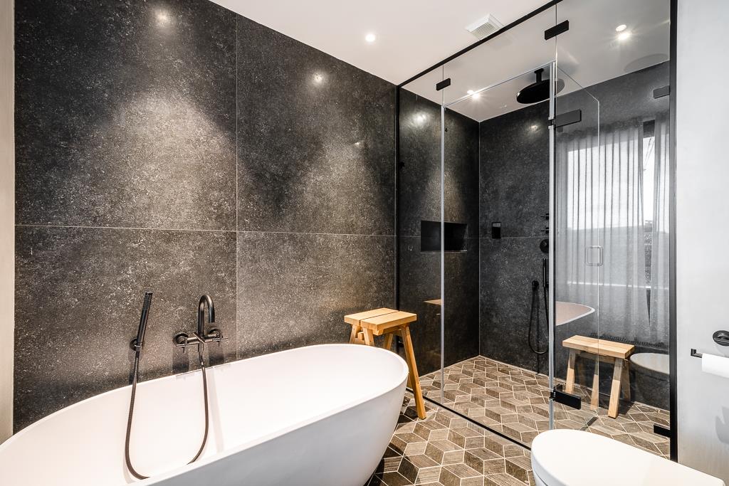 incredible shoreditch penthouse for rent on Curtain Road EC2A