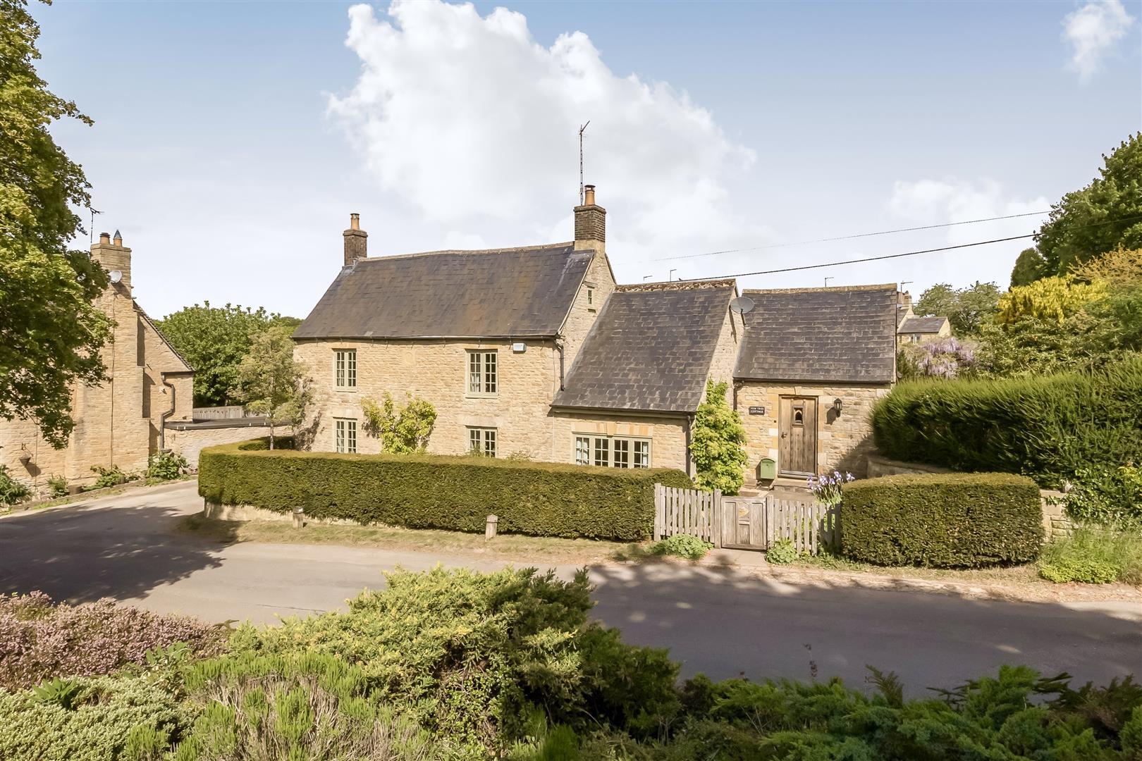 Property Image 1f65eab6-2c63-4600-9396-12c1124c4533
